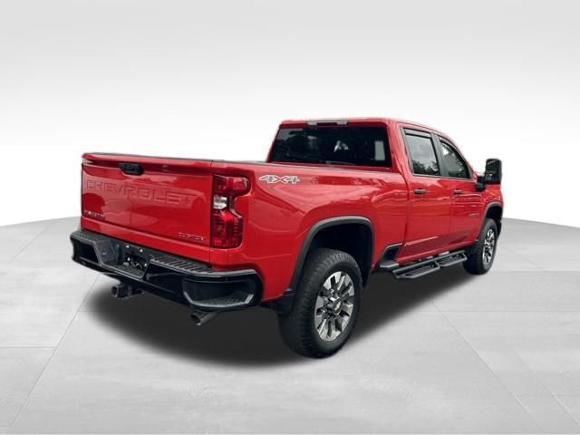 Used 2024 Red Chevrolet Custom image 5