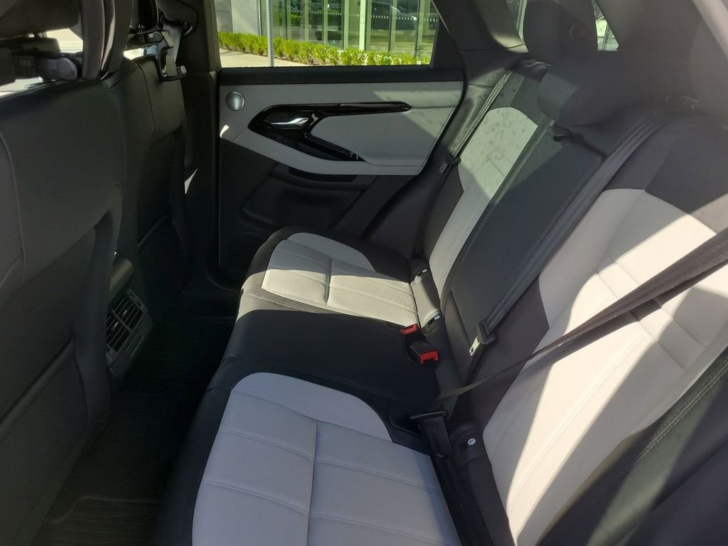 2026 Land Rover Range Rover Evoque Dynamic SE - Photo 16