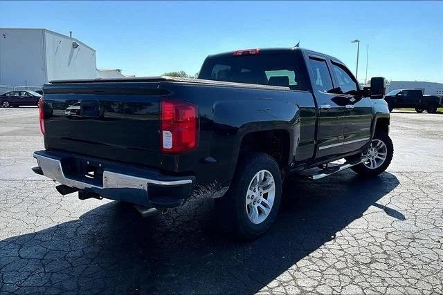 Used 2016 BLACK Chevrolet LTZ image 4