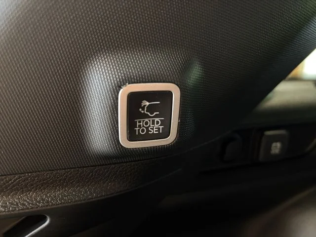 New 2026 Bright White Jeep Limited 4x4 image 19