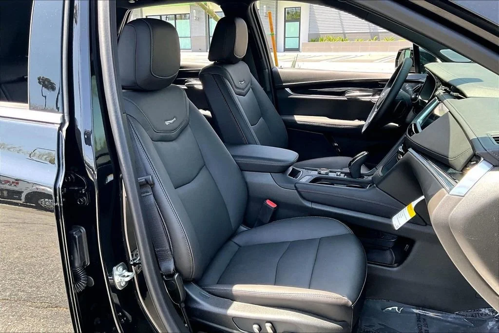 New 2026 Stellar Black Metallic Cadillac Premium Luxury image 35