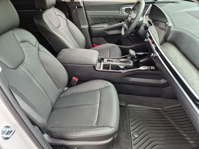 New 2026 Glacial White Pearl Kia X-Line SX AWD image 29