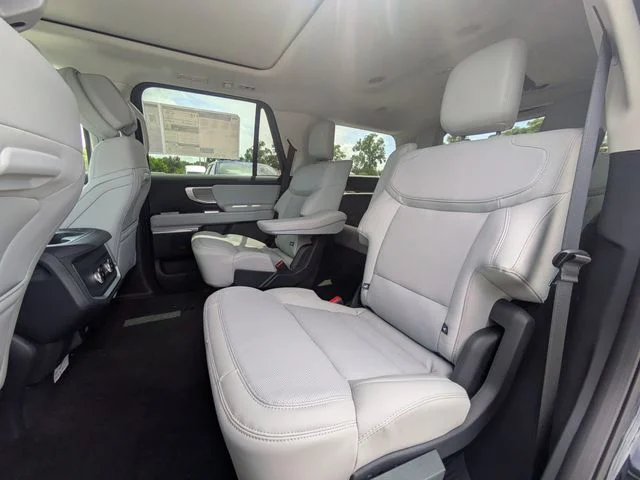 New 2026 Agate Black Metallic Ford Platinum® image 14