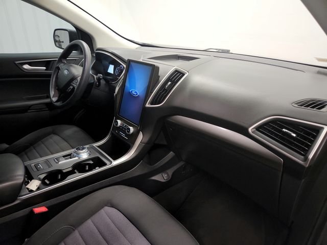 Used 2021 Gray Ford SE image 24