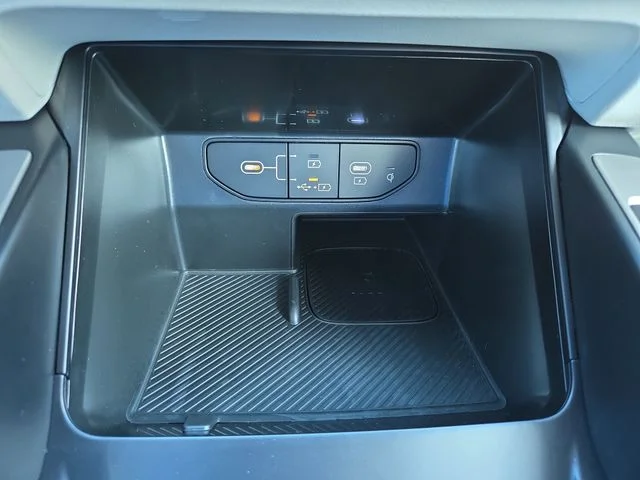 2026 Kia Sorento EX - Photo 12