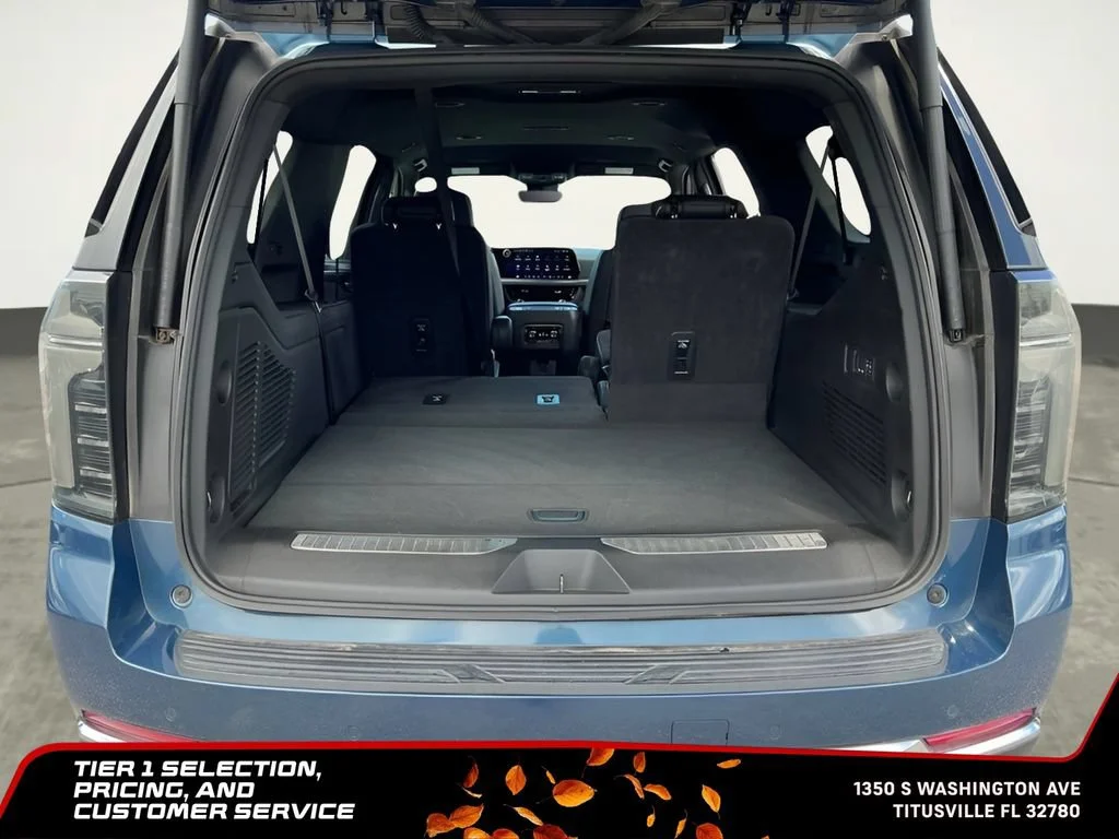 Used 2025 Lakeshore Blue Metallic Chevrolet Premier image 19