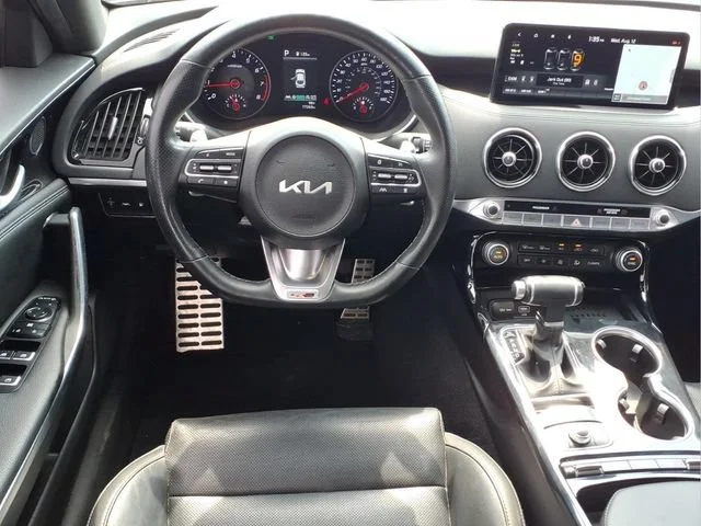 Used 2022 Gray Kia GT-Line image 4