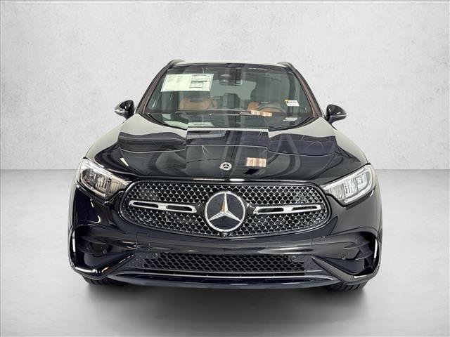 New 2026 Black Mercedes-Benz GLC 300 image 31