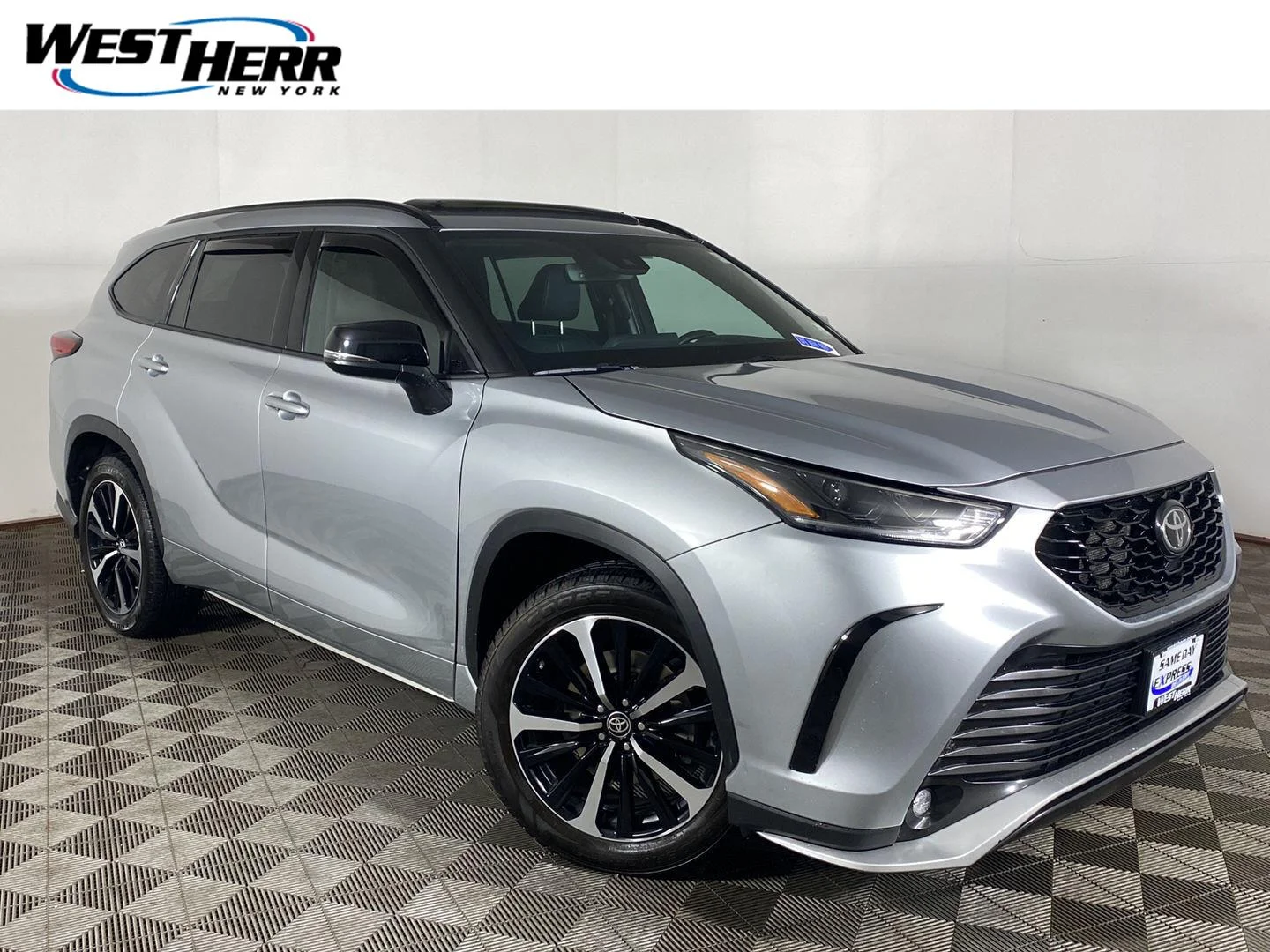 Used 2022 Celestial Silver Metallic Toyota XSE image 1