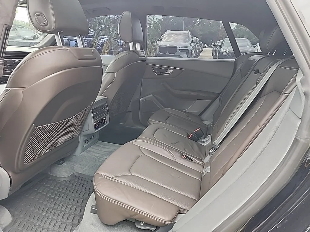 Used 2019 Orca Black Metallic Audi Prestige image 3