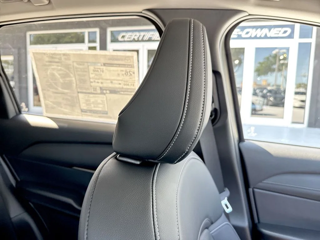 New 2026 White Metallic Mazda 2.5 S Premium Plus AWD image 20