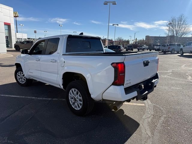 Used 2025 White Toyota SR5 image 5