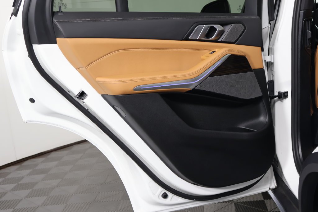 Certified Used 2026 Alpine White BMW sDrive40i image 13