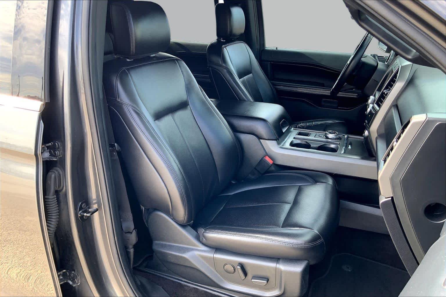 Used 2020 Magnetic Metallic Ford XLT image 7