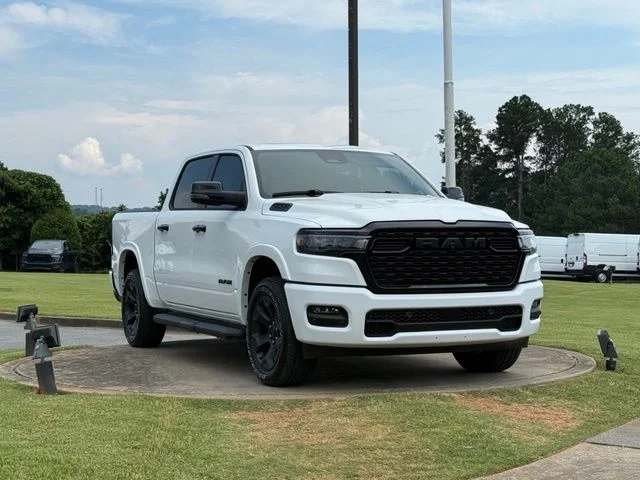 New 2026 Bright White Clear-Coat Exterior Paint RAM Big Horn/Lone Star image 9