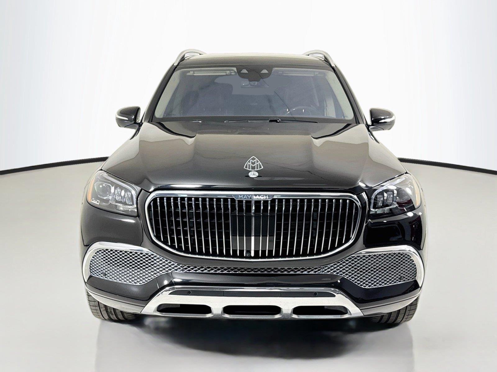 Used 2021 Obsidian Black Metallic Mercedes-Benz Maybach GLS 600 | One Owner | Executive Seating image 11