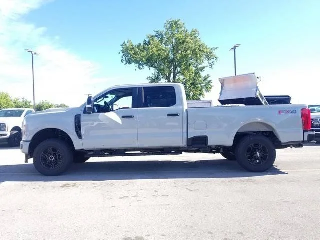 New 2026 Avalanche Ford F-250® XL image 8