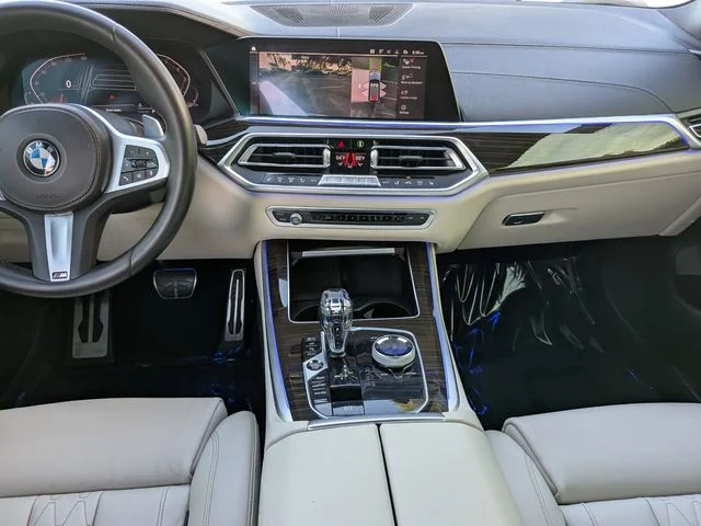 Used 2020 Gray BMW sDrive40i image 15