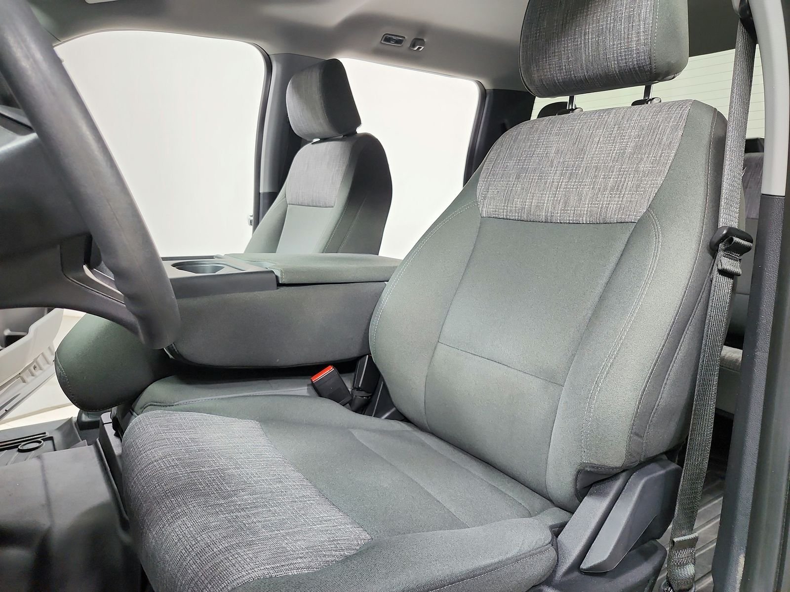 Used 2023  Ford XLT image 20