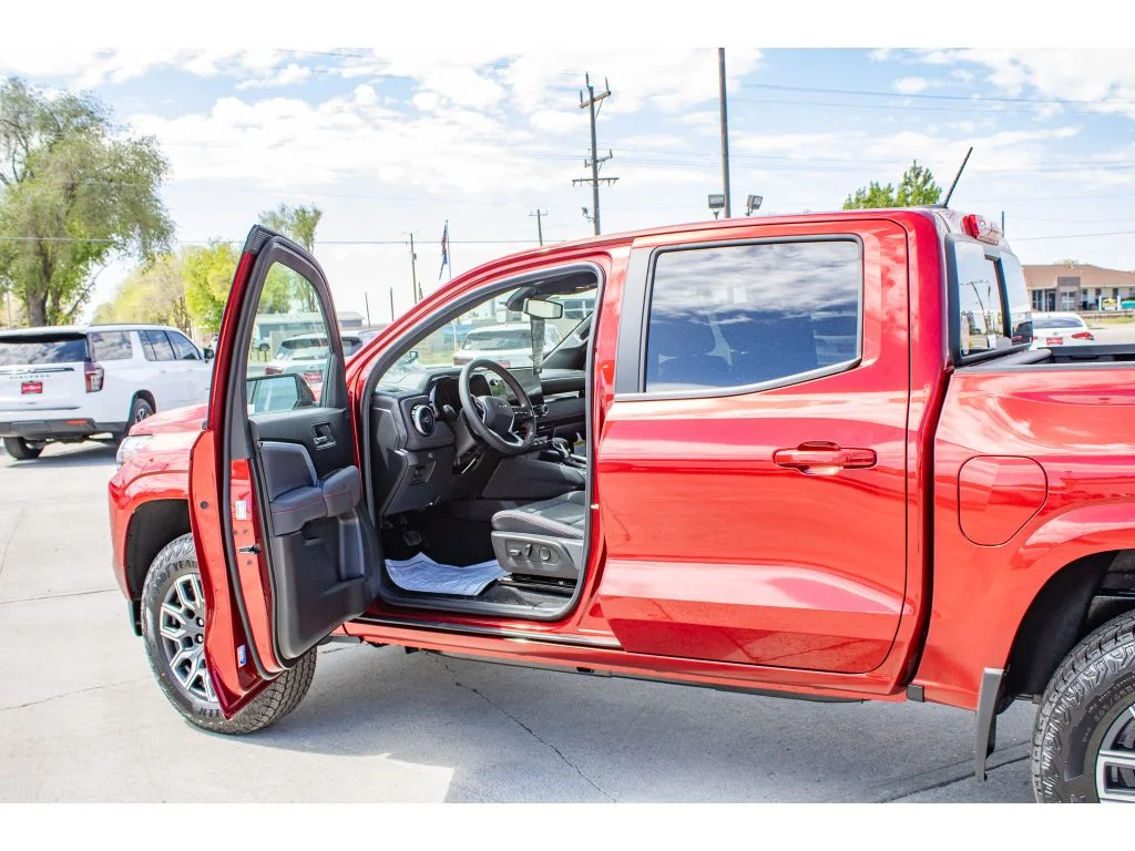 New 2026 RADIANT RED TINTCOAT Chevrolet 4WD Z71 image 20