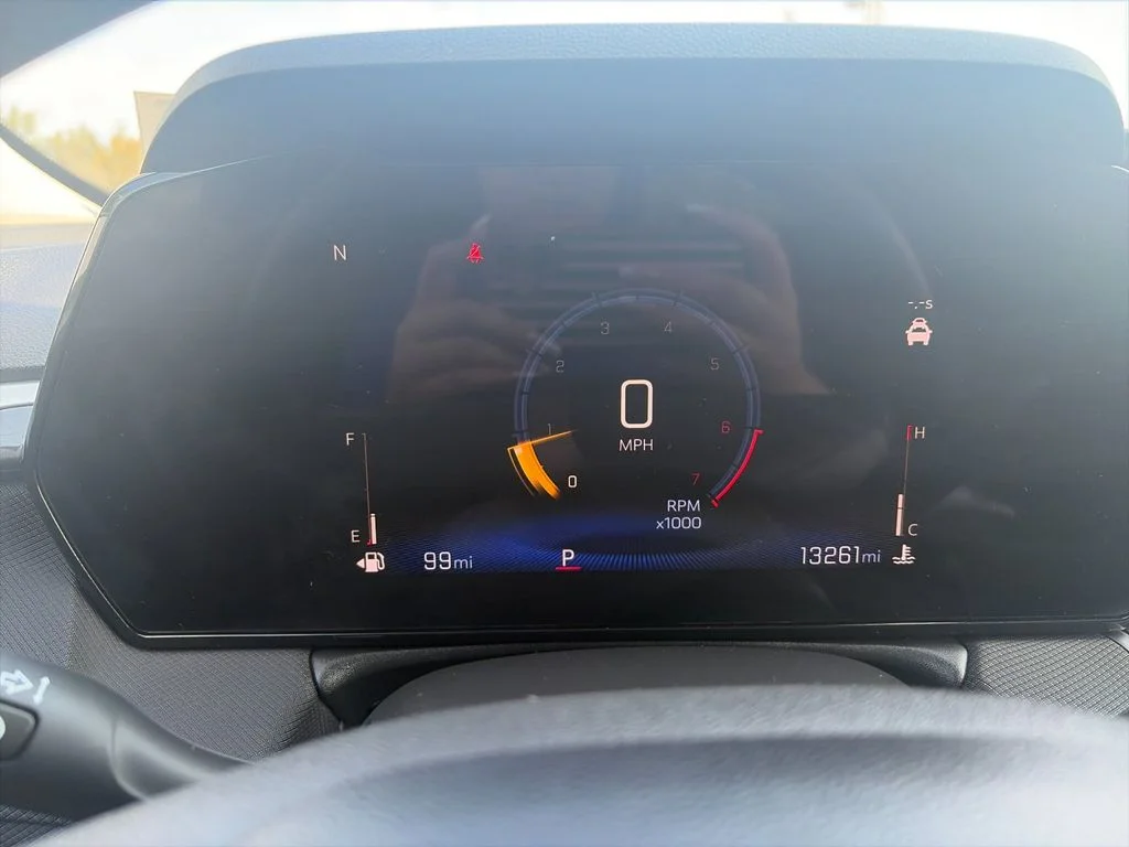 Used 2026 White Chevrolet LT image 29
