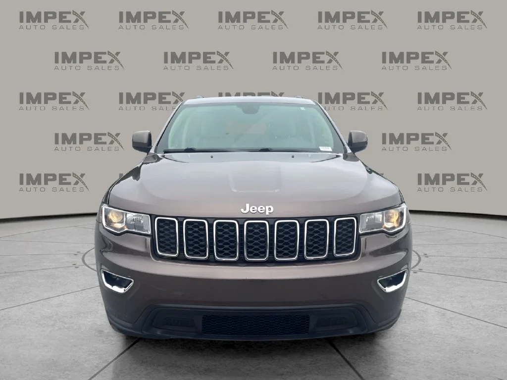 Used 2017 Brown Jeep Laredo image 8