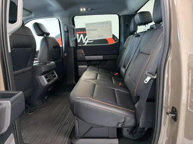 New 2027 Marsh Gray Metallic Ford F-250® Lariat® image 32
