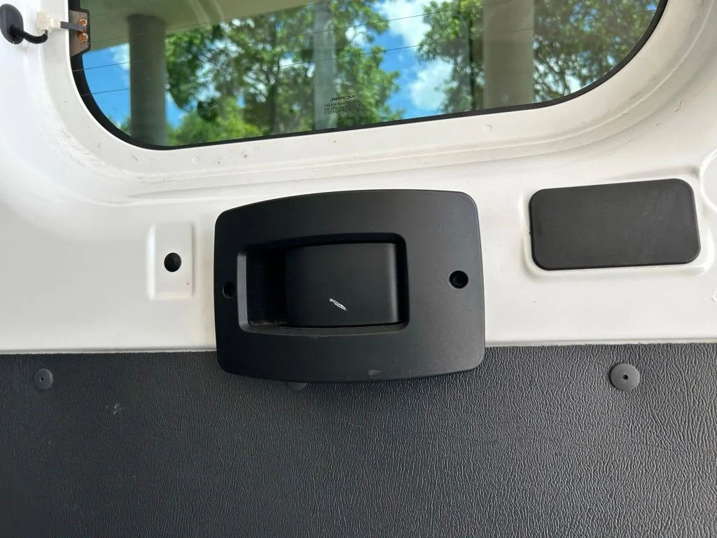 Used 2022 White Ram High Roof image 31