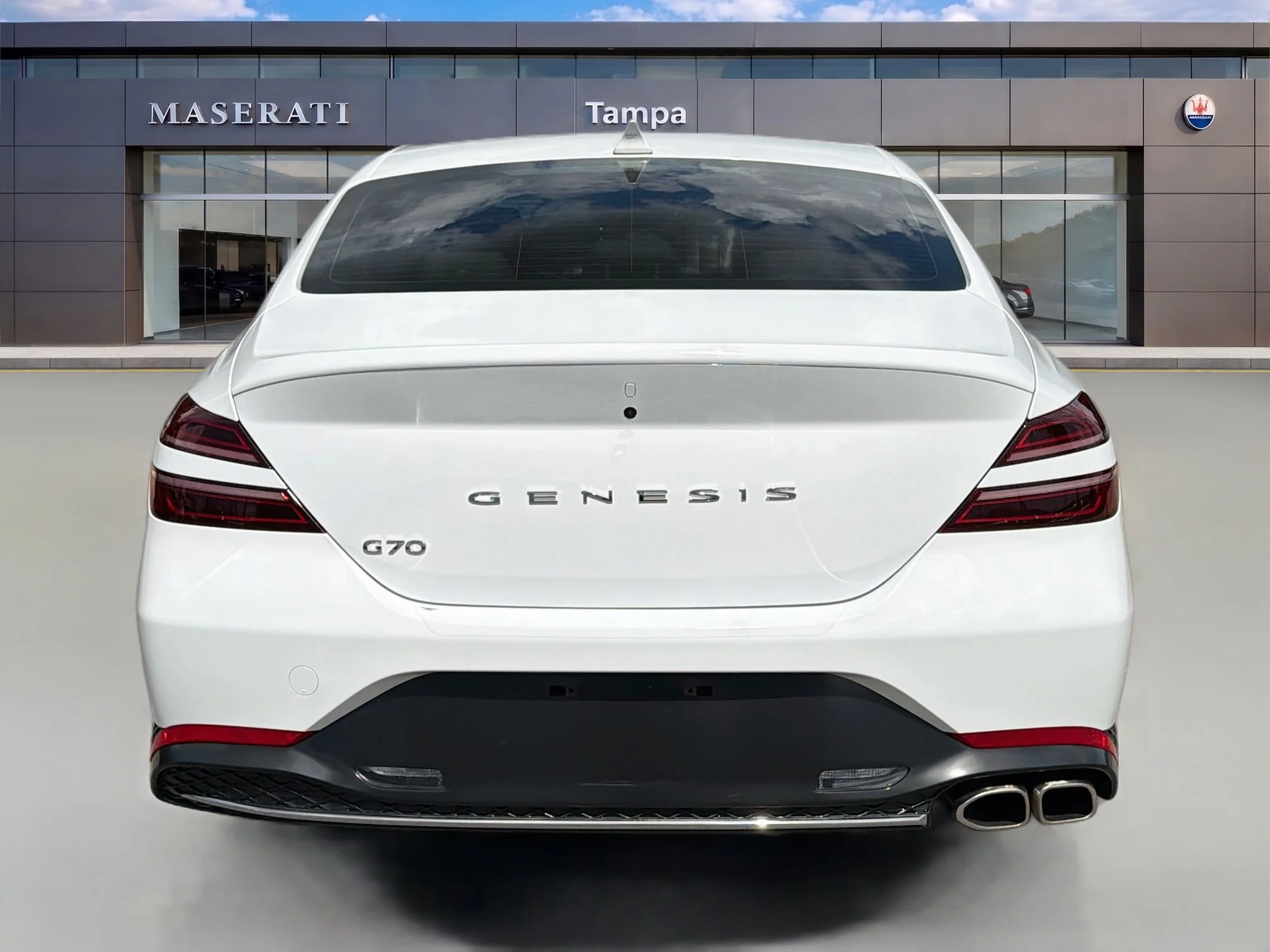 Used 2023 Alta White Genesis 2.0T image 4