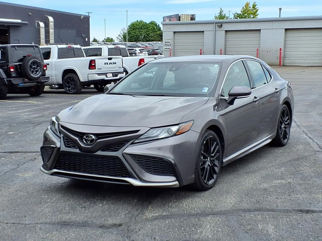 Used 2024 Toyota Camry XSE with VIN 4T1K61AK4RU884720 for sale in Kansas City