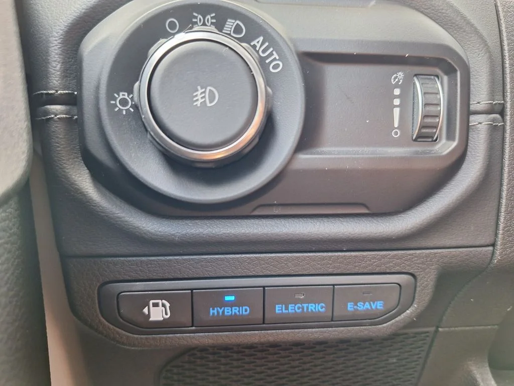 Used 2024 White Jeep High Altitude 4xe image 12