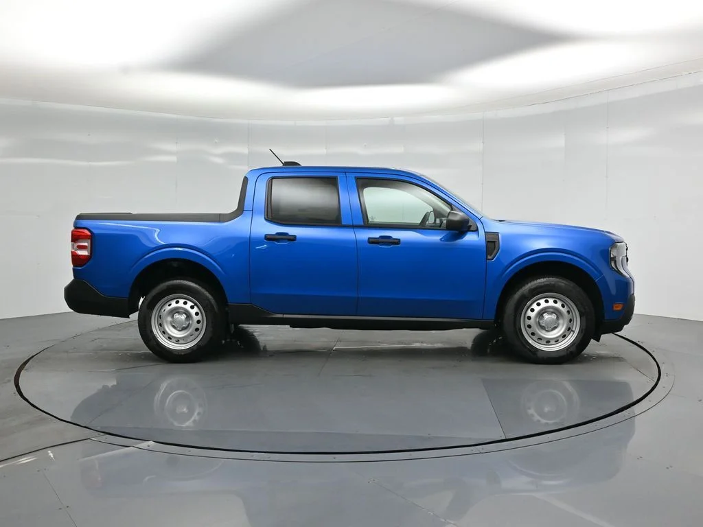 New 2026 Blue Ford XL image 21