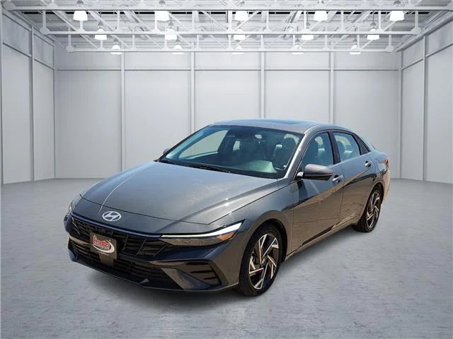 2024 Hyundai Elantra Limited (IVT)