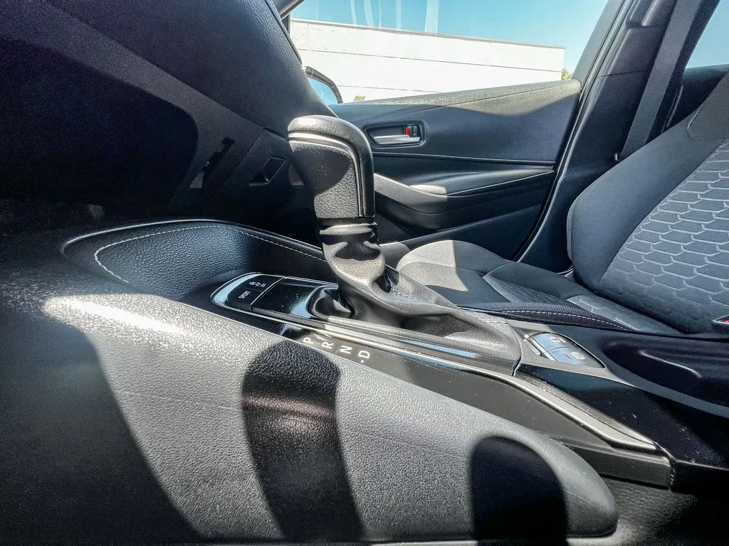 Certified Used 2022 Silver Toyota SE image 18