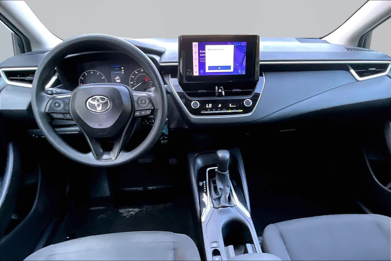 Used 2025 Underground Toyota LE image 16