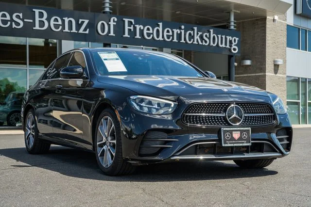 2023 Mercedes-Benz E-Class E450 4MATIC's photo