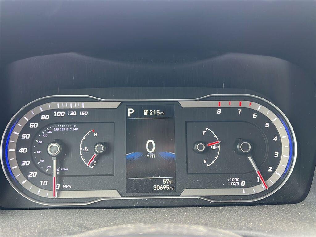 Used 2023 Hampton Gray Hyundai SEL image 2