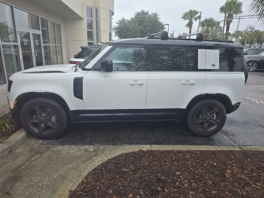 2024 Land Rover Defender