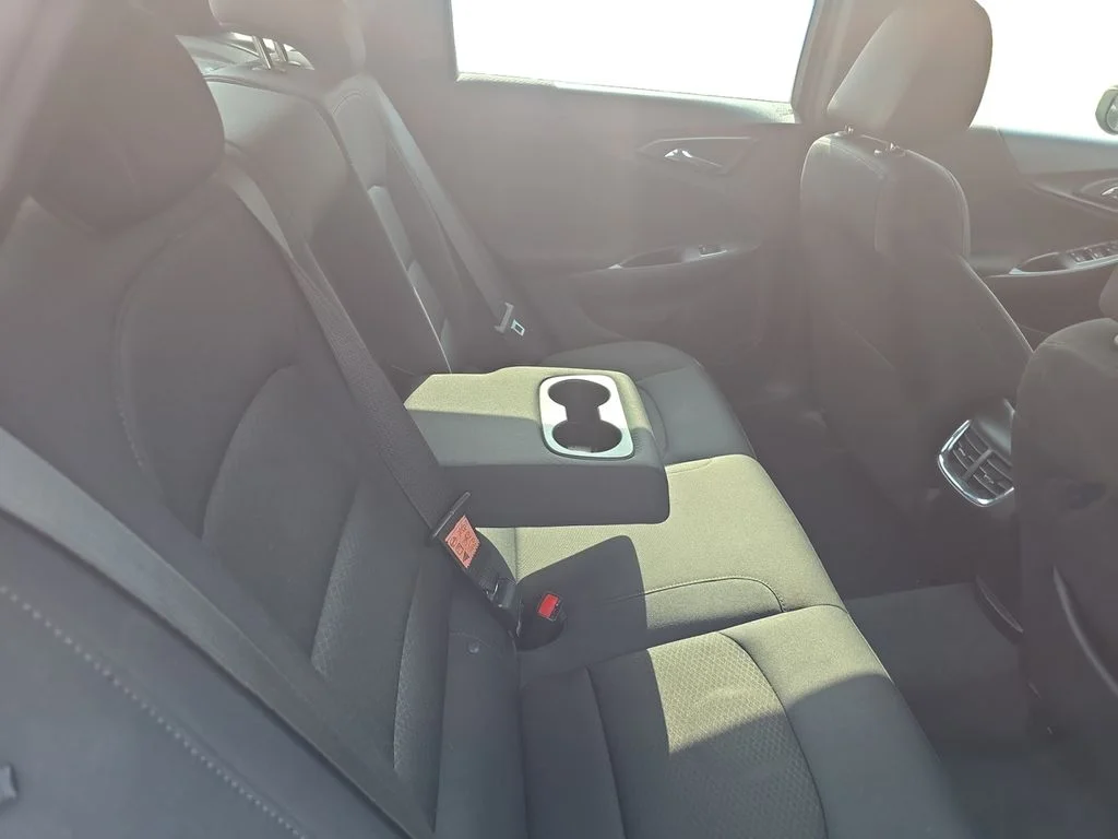 Used 2024 Summit White Chevrolet LT image 23