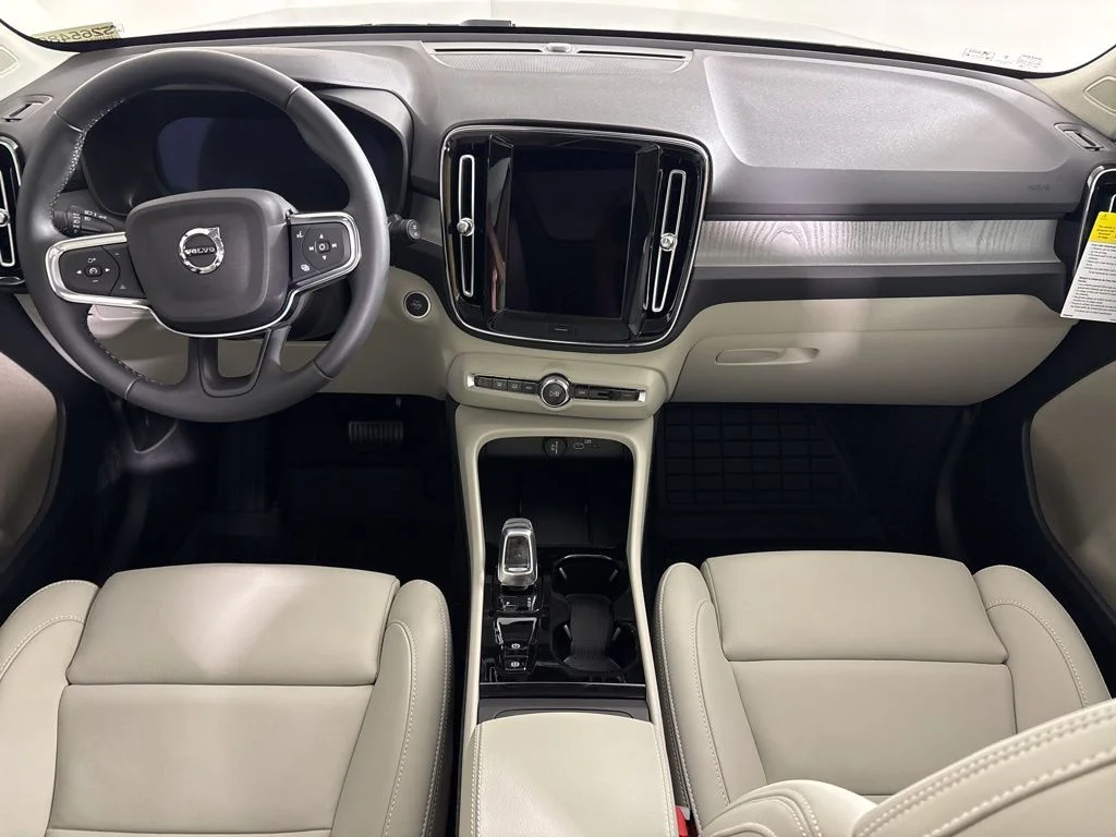 New 2026 Forest Lake Volvo Plus image 14