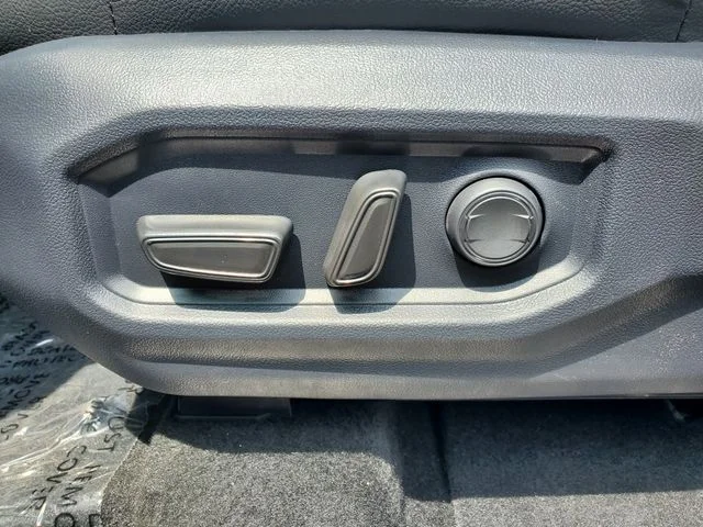 New 2026 Gray Toyota SR5 image 19