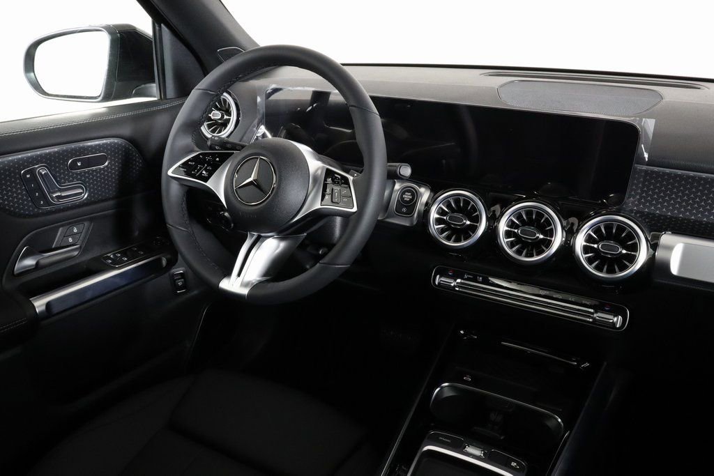 2025 Mercedes-Benz GLB Base - Photo 27