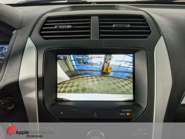 Used 2011 Silver Ford XLT image 21