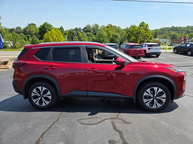Used 2023 Red Nissan SV image 9