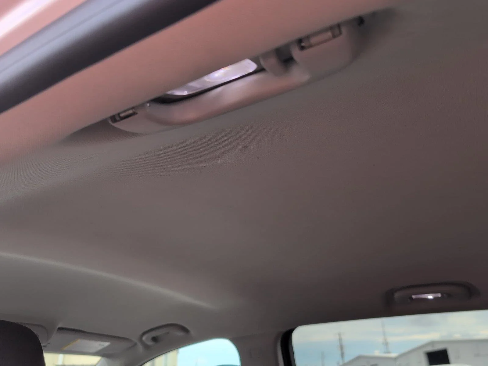 Used 2024 Summit White GMC SLE image 31