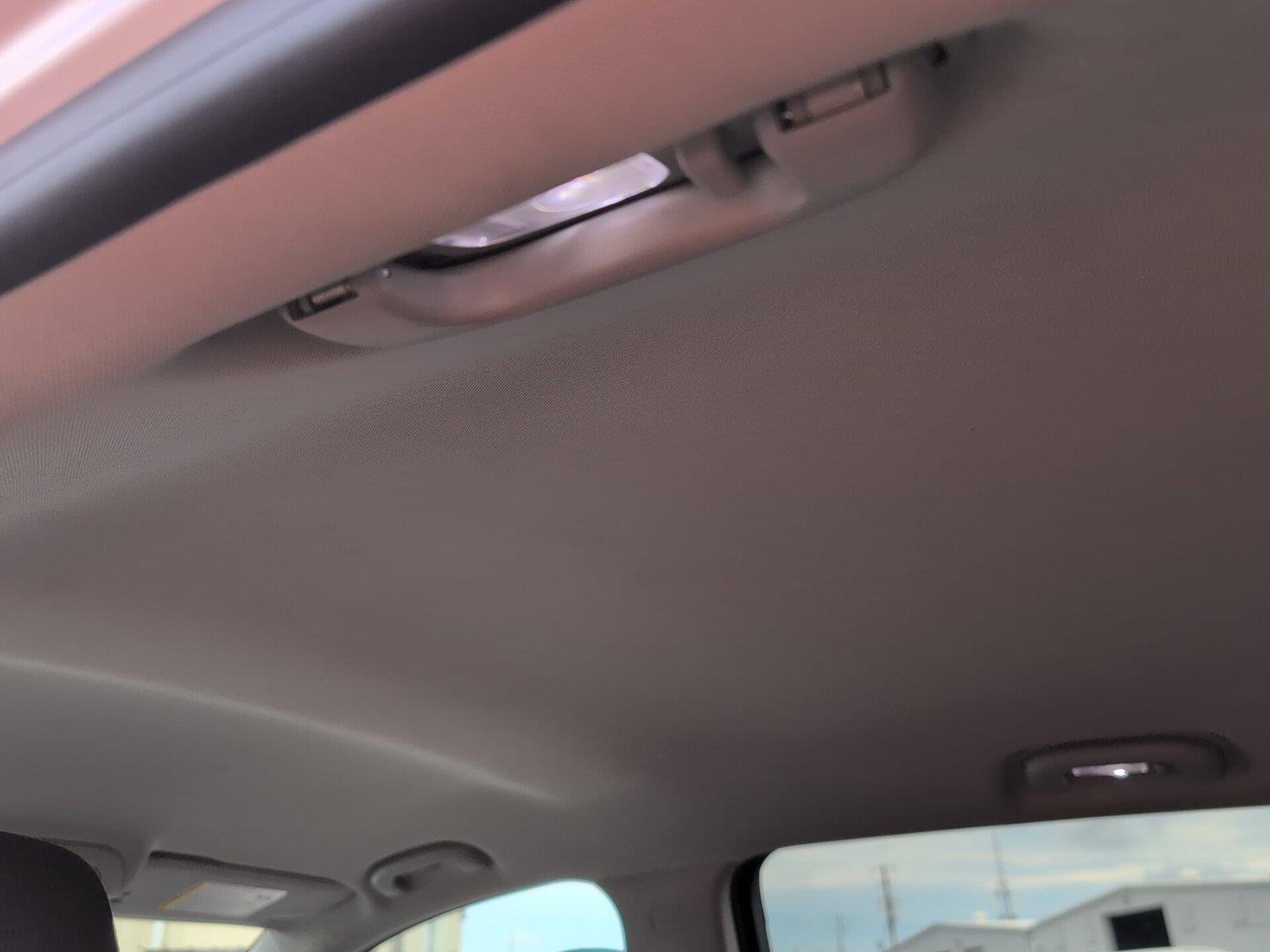 Used 2024 Summit White GMC SLE image 31