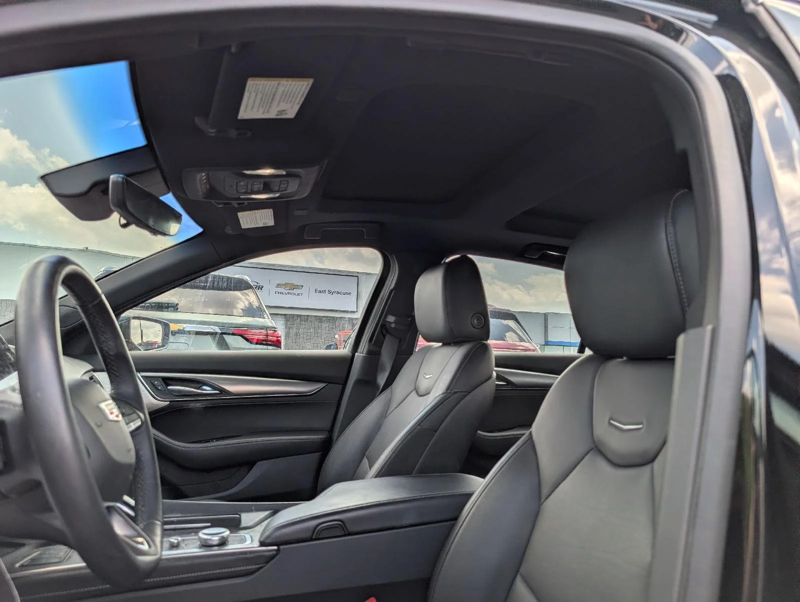 Used 2022 Black Raven Cadillac Premium Luxury image 15