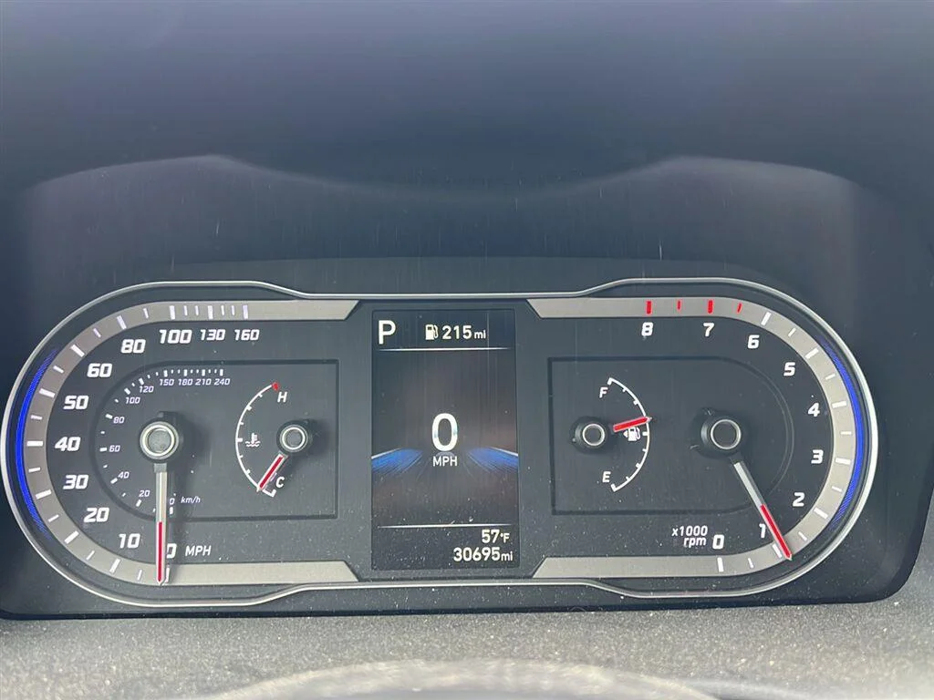 Used 2023 Hampton Gray Hyundai SEL image 2