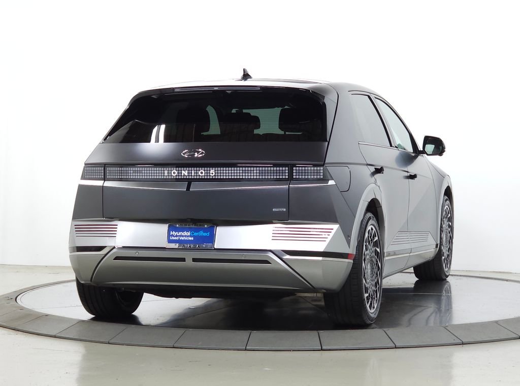 2024 Hyundai IONIQ 5 Limited - Photo 10