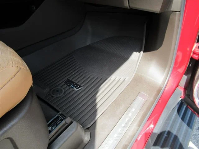 Used 2024 Red Cadillac Sport image 13